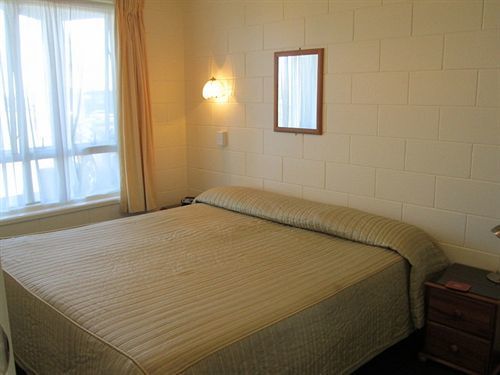 Shortland Court Motel Темз Екстериор снимка